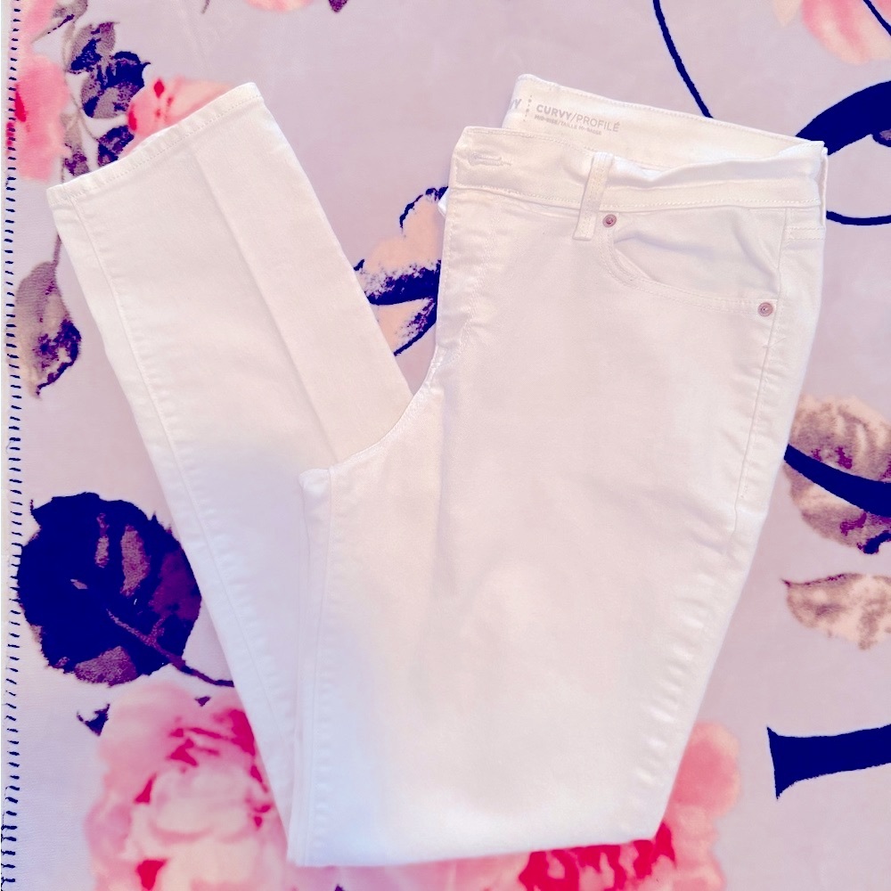 Old Navy Women's White Skinny Jeans
